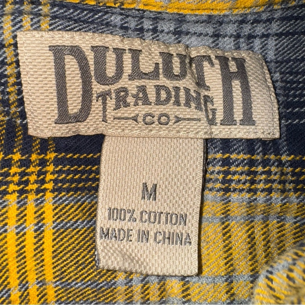 Duluth Trading Co Women’s Plaid Flannel Button Down Shirt Cotton Medium - Picture 4 of 6